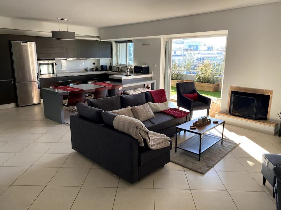 Spacious And Sunkissed 3Br & 2 Bathrooms Apartment Atenas Exterior foto