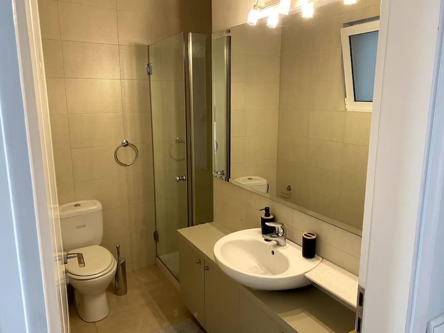 Spacious And Sunkissed 3Br & 2 Bathrooms Apartment Atenas Exterior foto