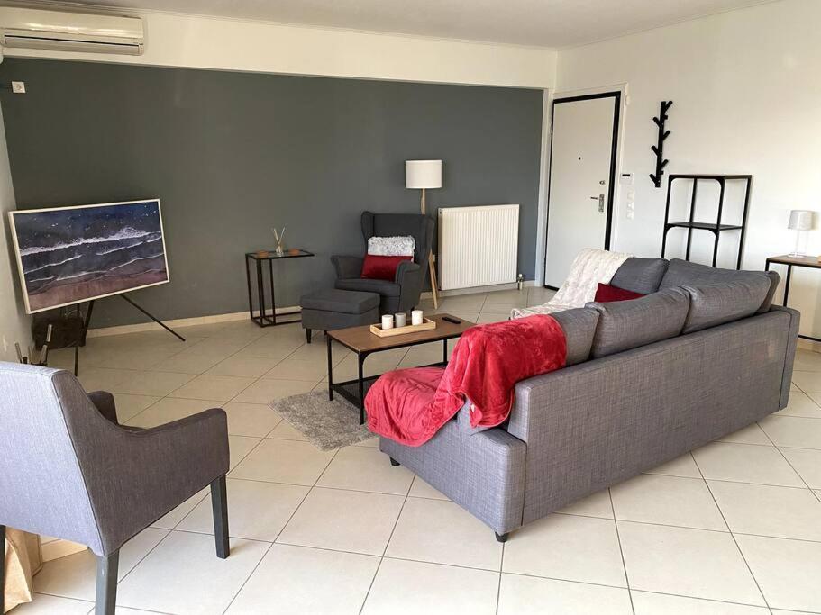 Spacious And Sunkissed 3Br & 2 Bathrooms Apartment Atenas Exterior foto