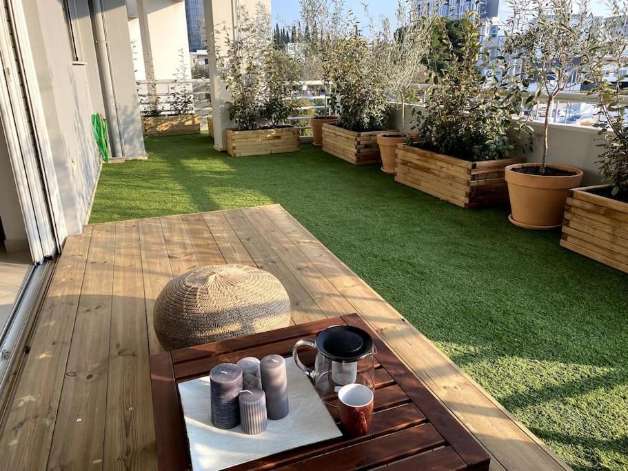 Spacious And Sunkissed 3Br & 2 Bathrooms Apartment Atenas Exterior foto