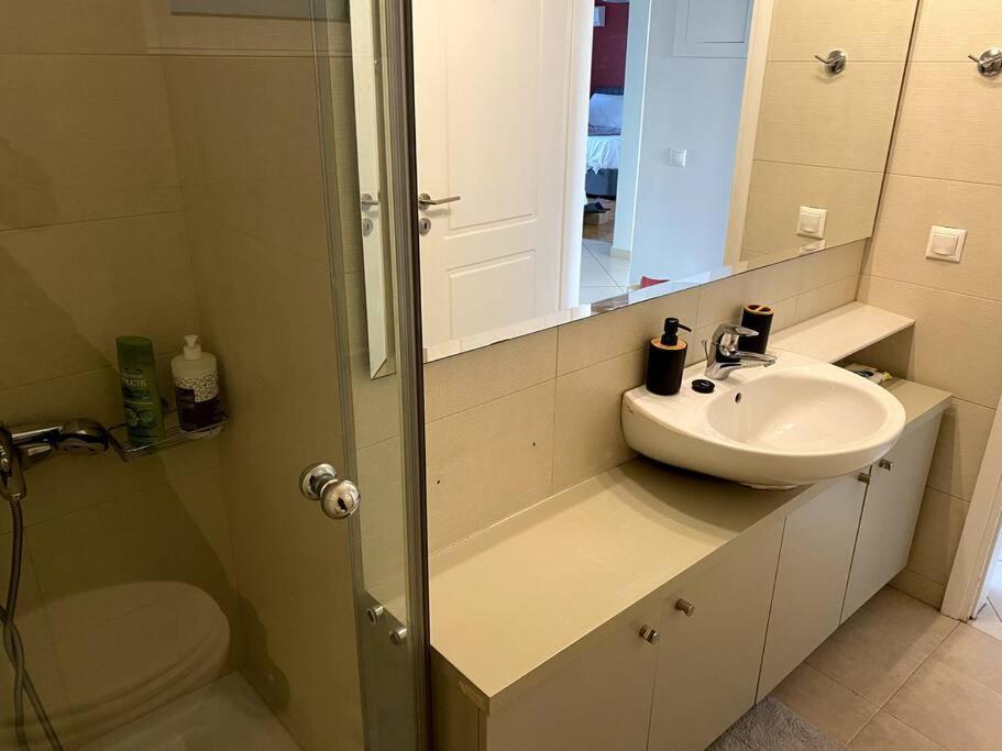 Spacious And Sunkissed 3Br & 2 Bathrooms Apartment Atenas Exterior foto